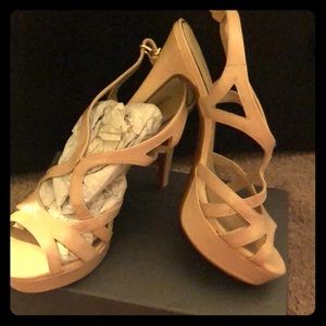 Tan Gianni Bono heels